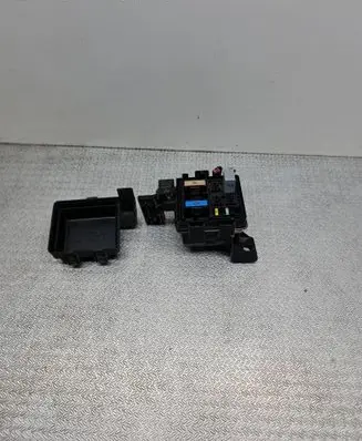 Renault Megane III Fuse module 63595709 243510001R