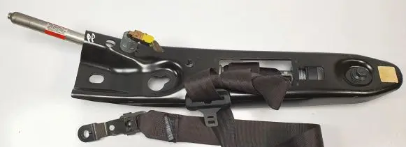 Volvo XC90 Front seatbelt 6841809