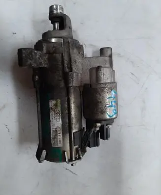 Audi A8 S8 D4 4H Starter motor 079911022