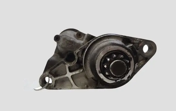 Volkswagen Golf V Starter motor