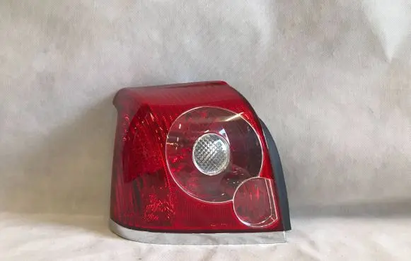 Toyota Avensis T250 Rear/tail lights 1521219N9LB
