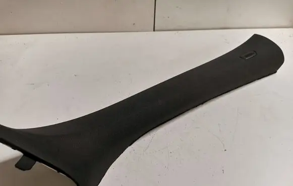 BMW X1 F48 F49 (A) pillar trim 7402608