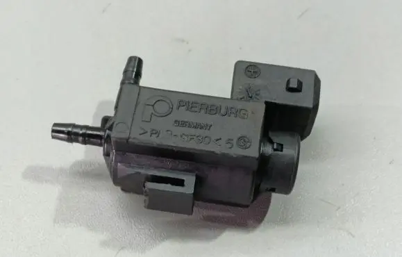 BMW 5 F10 F11 Turbo solenoid valve 70231800