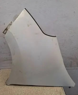 Opel Movano B Fender 631010018R