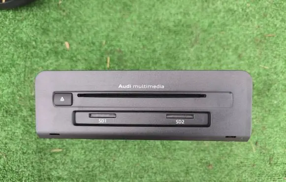 Audi A4 S4 B9 Navigation maps CD/DVD 8W0035899 868417CE450