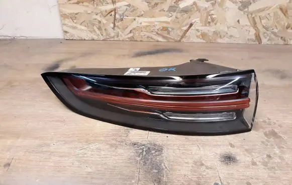 Porsche Cayenne (9Y0 9Y3) Rear/tail lights 9Y0945095H
