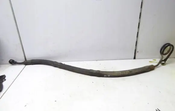 Volkswagen PASSAT B5.5 Power steering hose/pipe/line 8D1422893AL