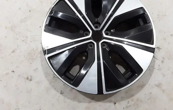 Polestar 2 R14 forged rim 32327781