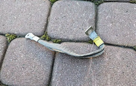 Toyota Corolla E210 E21 Positive cable (battery) 