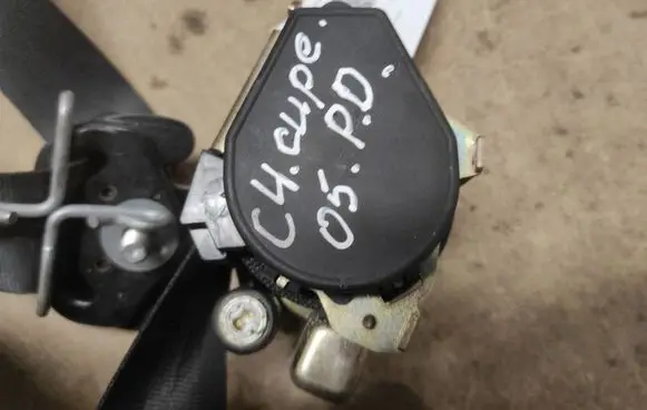 Citroen C4 I Front seatbelt 96479909XX B507743AC55