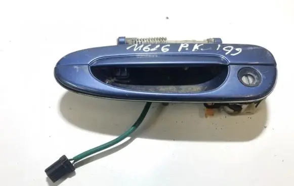 Mazda 626 Front door exterior handle