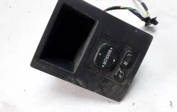 Toyota RAV 4 (XA30) Wing mirror switch 5892542020 58925-42020