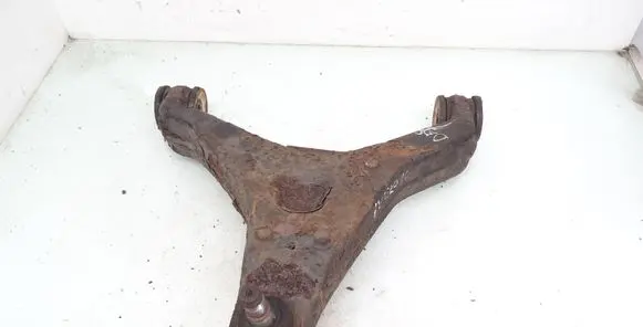 Iveco Daily 35 - 40.10 Front lower control arm/wishbone
