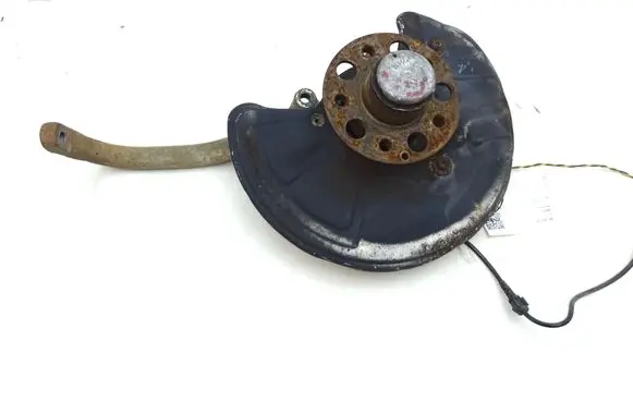 Mercedes-Benz E W211 Front wheel hub