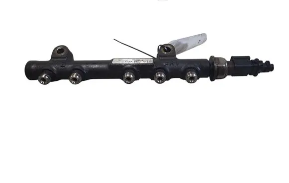 Citroen Berlingo Fuel main line pipe 9804776780