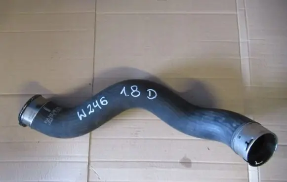Mercedes-Benz B W246 W242 Engine coolant pipe/hose A2465281382
