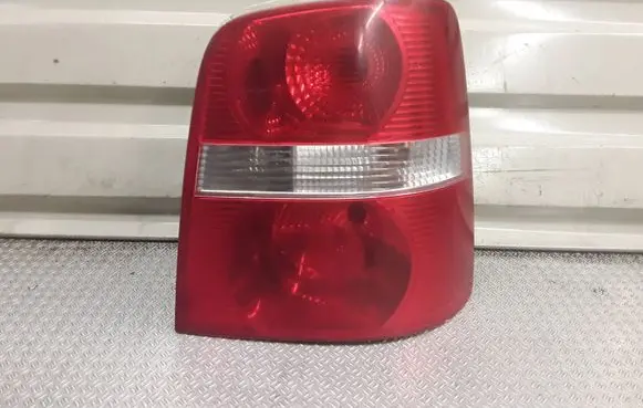 Volkswagen Touran I Rear/tail lights 1T0945096C