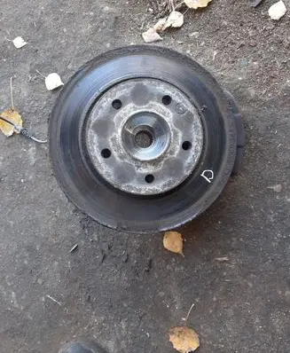 Mercedes-Benz A W168 Front wheel hub spindle knuckle
