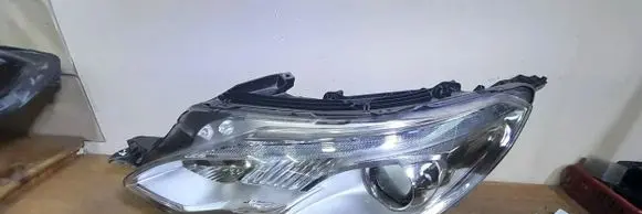 Peugeot 2008 I Headlight/headlamp