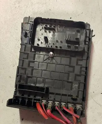 Audi A3 S3 A3 Sportback 8P Fuse box set 1K0937125D