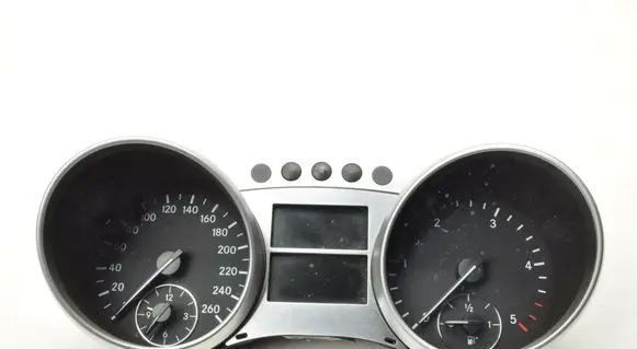 Mercedes-Benz ML W164 Speedometer (instrument cluster) A2514402011