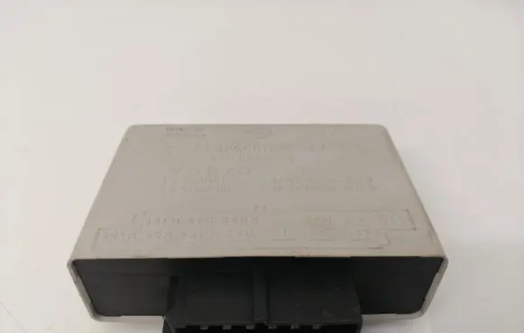 Volvo 760 Light relay 5KG00531101 3515940