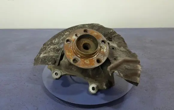 BMW 7 E65 E66 Front wheel hub spindle knuckle