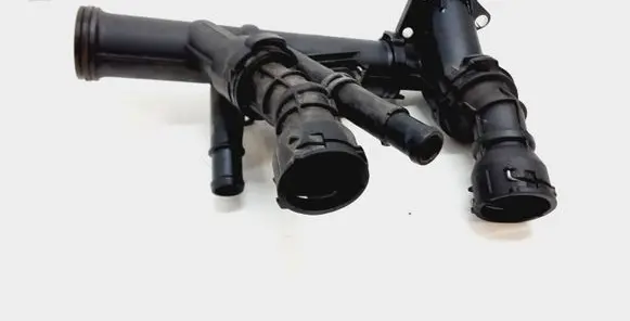 Seat Ateca Engine coolant pipe/hose 04L121026AE