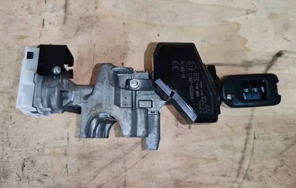 Honda Civic IX Ignition lock 39730T0AC 116RI000664 51501871
