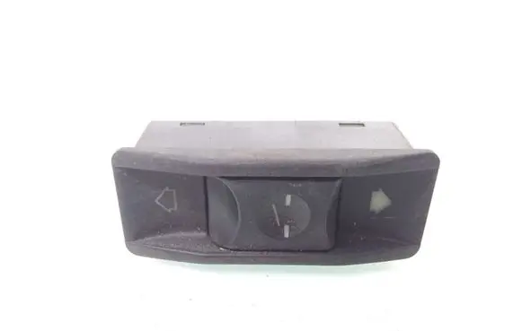 BMW 5 E34 Sunroof switch 1378862 61311378862