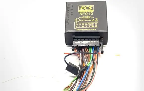 Audi A4 S4 B8 8K Tow bar trailer control unit/module 5F010
