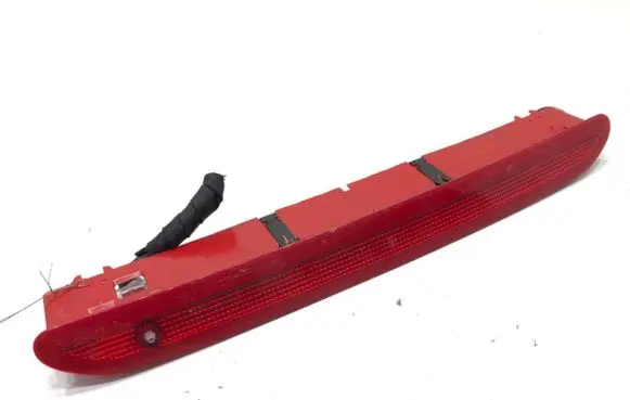 Volkswagen Golf VII Third/center stoplight
