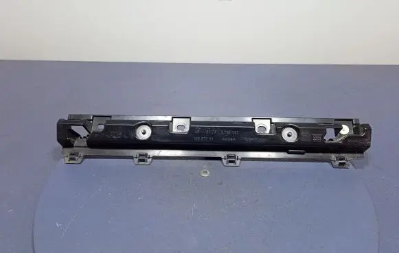 BMW i4 Front sill (body part) 8737083