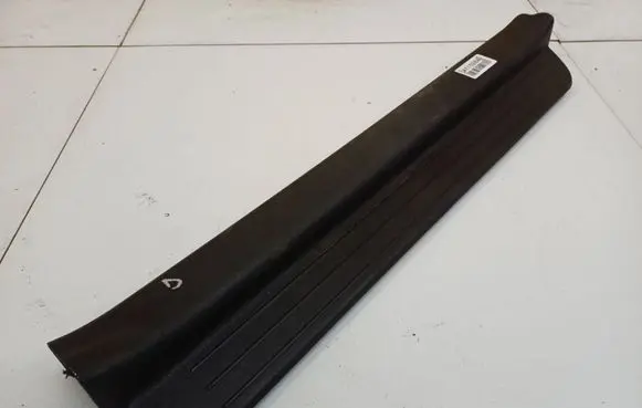 KIA Ceed Front sill trim cover 858741H000