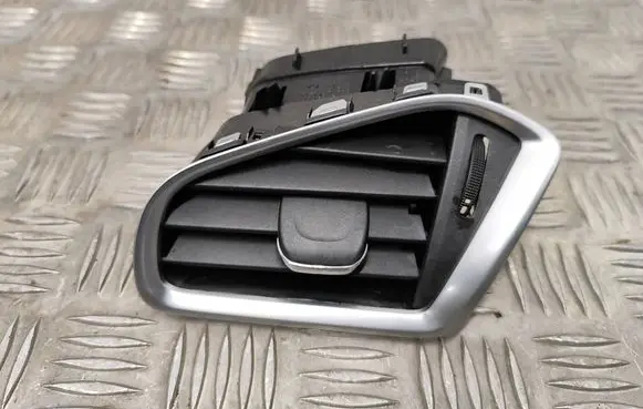 Citroen C4 II Dashboard side air vent grill/cover trim 09127529 9676609777 2349