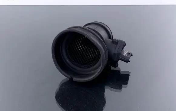 Chrysler Voyager Mass air flow meter 0281002451 05293155AB