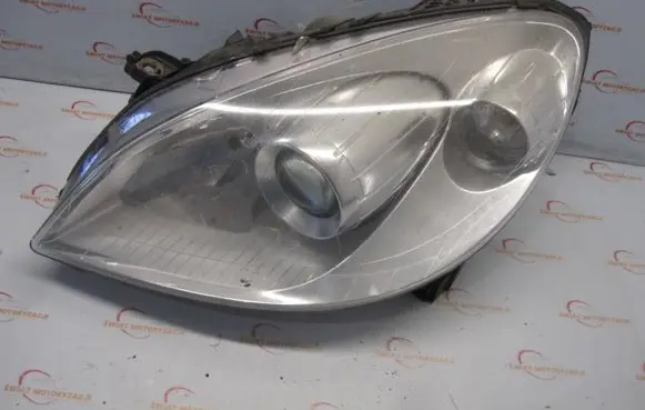 Mercedes-Benz B W245 Headlight/headlamp A1698207961