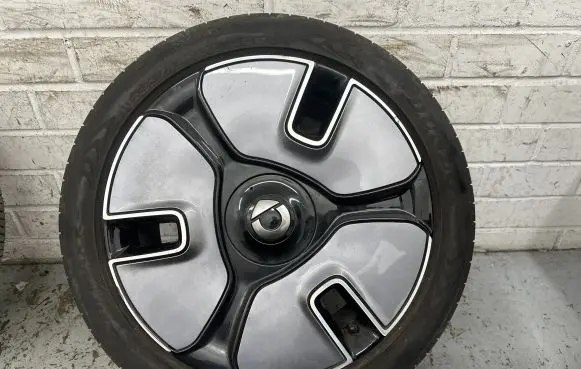 Smart #1 R19 alloy rim 8891568379