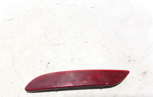 Chrysler Pacifica Rear tail light reflector 68230395AA