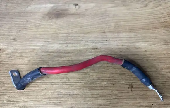 Opel Insignia A Positive cable (battery)