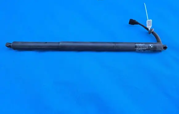 BMW 2 F46 Tailgate/trunk/boot lift motor 7365979