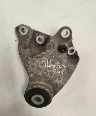 Mercedes-Benz B W246 W242 Engine mounting bracket A2462401109