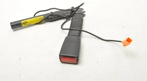 Ford Focus Front seatbelt 4M51A61208AH