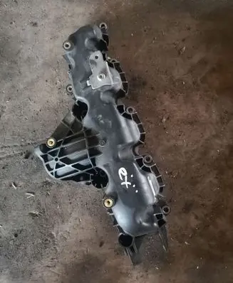 Seat Exeo (3R) Intake manifold