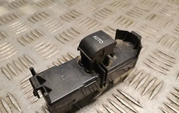 Lexus GS 300 350 430 450H Electric window control switch 8403030110
