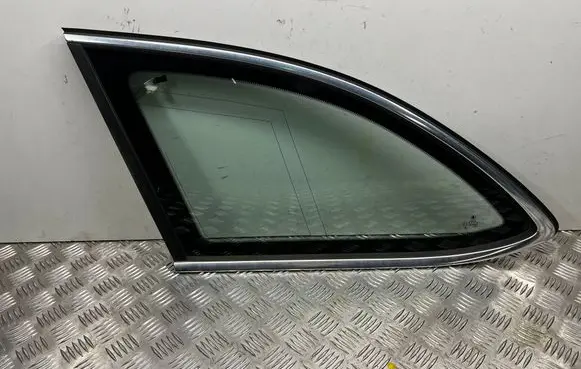 Skoda Superb B6 (3T) Rear side window 43R000469 A029648 DOT497M31AS2