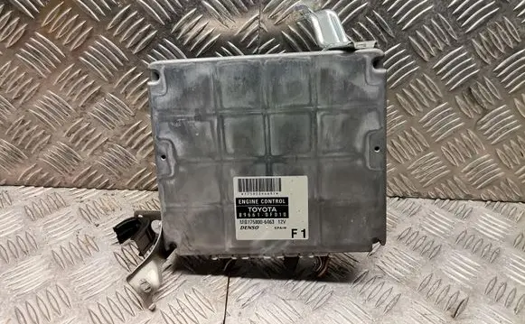 Toyota Corolla Verso AR10 Engine control unit/module 1758006463