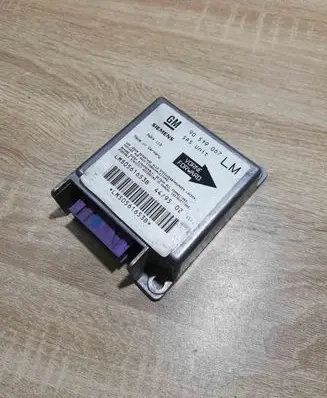 Opel Astra F Airbag control unit/module 90519067