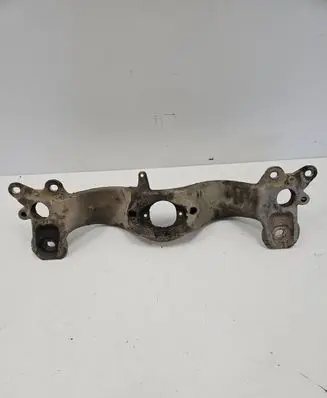 Audi A4 S4 B7 8E 8H Gearbox mounting bracket