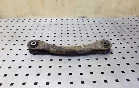 Ford Kuga II Rear control arm